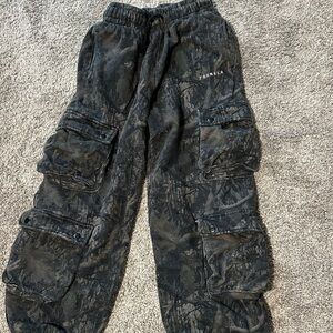 Youngla camo pants